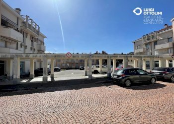 Foto 10 - Negozio via lissenzio
 
12, Lonate Pozzolo - foto 10