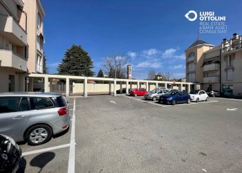 Foto 19 - Negozio via lissenzio
 
12, Lonate Pozzolo - foto 19