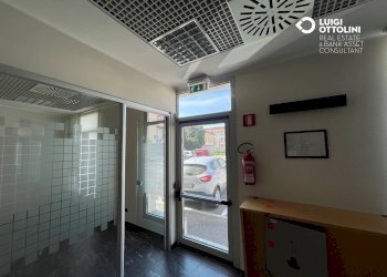 Foto 54 - Negozio via lissenzio
 
12, Lonate Pozzolo - foto 54