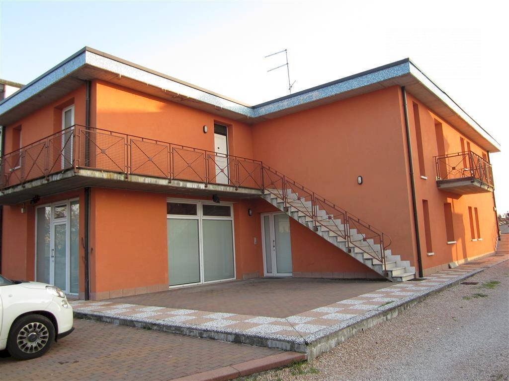 Foto 2 - Stabile - Palazzo via Pagnego
 
30, Arcole - foto 2