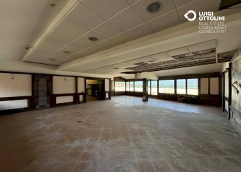 Foto 26 - Stabile - Palazzo Piazza XIII Martiri
 
1, Lovere - foto 26