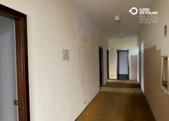 Foto 44 - Stabile - Palazzo Piazza XIII Martiri
 
1, Lovere - foto 44