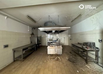 Foto 53 - Stabile - Palazzo Piazza XIII Martiri
 
1, Lovere - foto 53