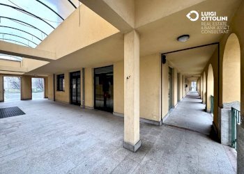 Foto 21 - Negozio via Donadoni
1, Pedrengo - foto 21