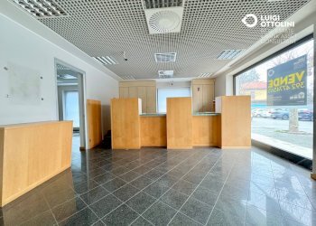 Foto 12 - Negozio piazza necchi
 
4, Gazzada Schianno - foto 12