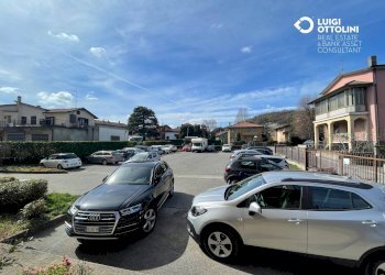 Foto 20 - Ufficio via Como
 
16, Olgiate Molgora - foto 20