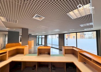 Foto 45 - Negozio Via Mazzini
 
177, Albino - foto 45