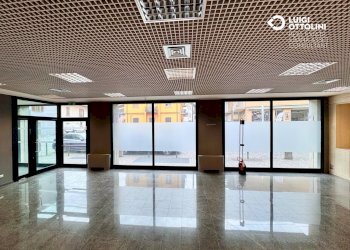 Foto 46 - Negozio Via Mazzini
 
177, Albino - foto 46