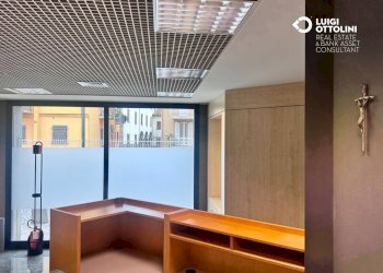 Foto 47 - Negozio Via Mazzini
 
177, Albino - foto 47