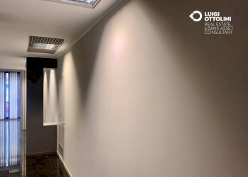 Foto 48 - Negozio Via Mazzini
 
177, Albino - foto 48