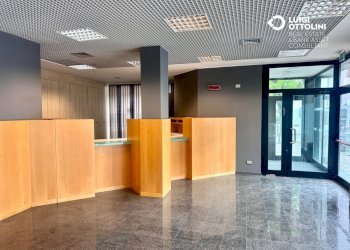 Foto 49 - Negozio Via Mazzini
 
177, Albino - foto 49