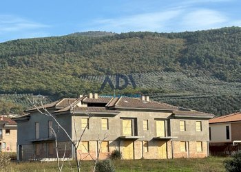 Foto 1 - Stabile - Palazzo via Sardegna, Spello - foto 1