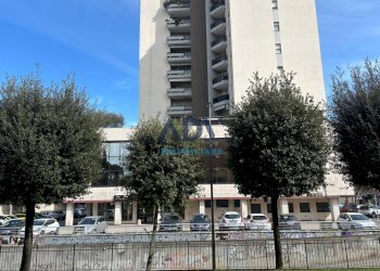 Foto 3 - Locale Commerciale via manzoni, Perugia - foto 3