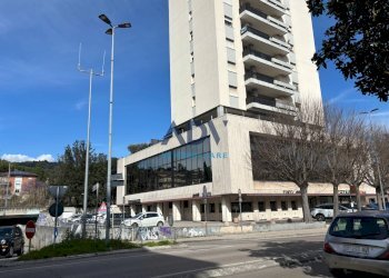 Foto 4 - Locale Commerciale via manzoni, Perugia - foto 4