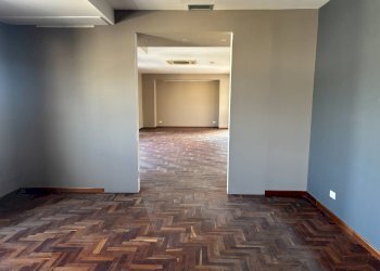 Foto 16 - Locale Commerciale Via dei Pioppi
 
12, Bastia Umbra - foto 16