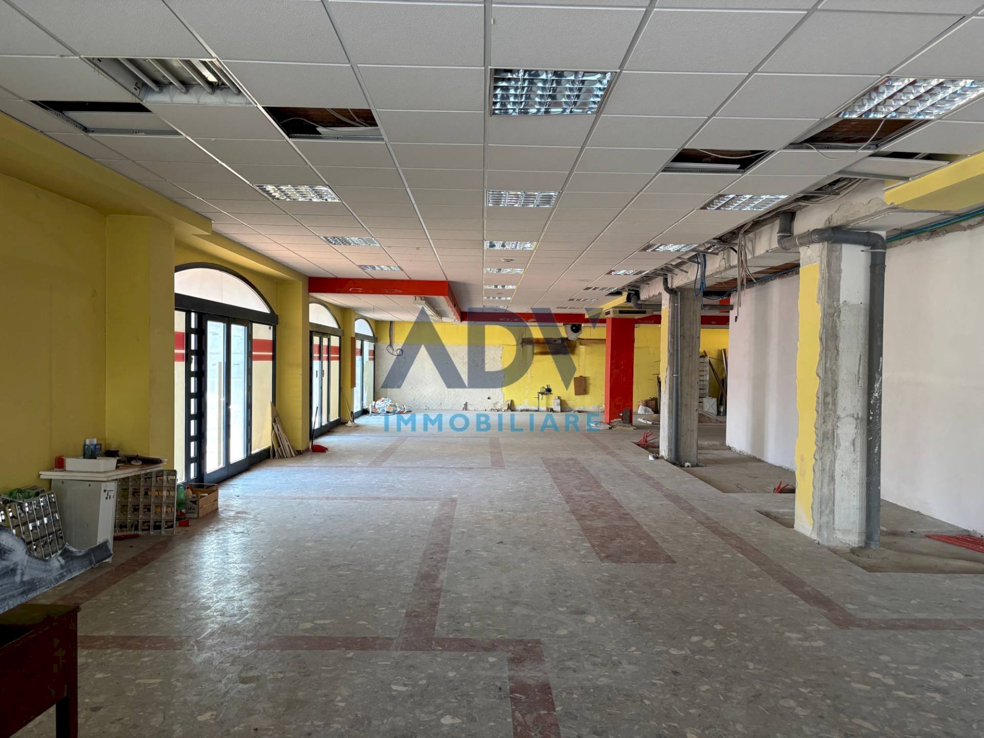 Foto 3 - Locale Commerciale via Mattei, Bastia Umbra - foto 3