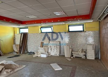 Foto 7 - Locale Commerciale via Mattei, Bastia Umbra - foto 7