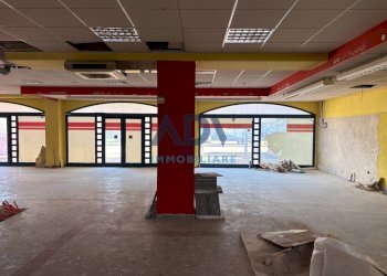 Foto 10 - Locale Commerciale via Mattei, Bastia Umbra - foto 10