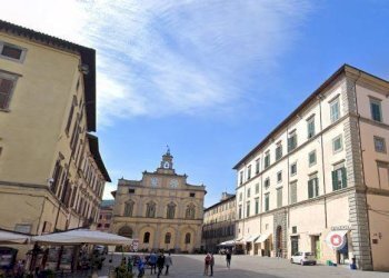 Foto 1 - Locale Commerciale CORSO VITTORIO EMANUELE, Città di Castello - foto 1