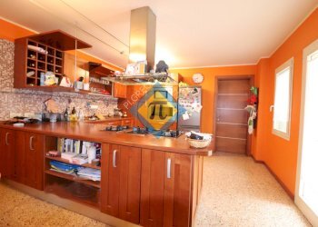 Foto 35 - Villa via Monvisio
 
7, Cordenons - foto 35