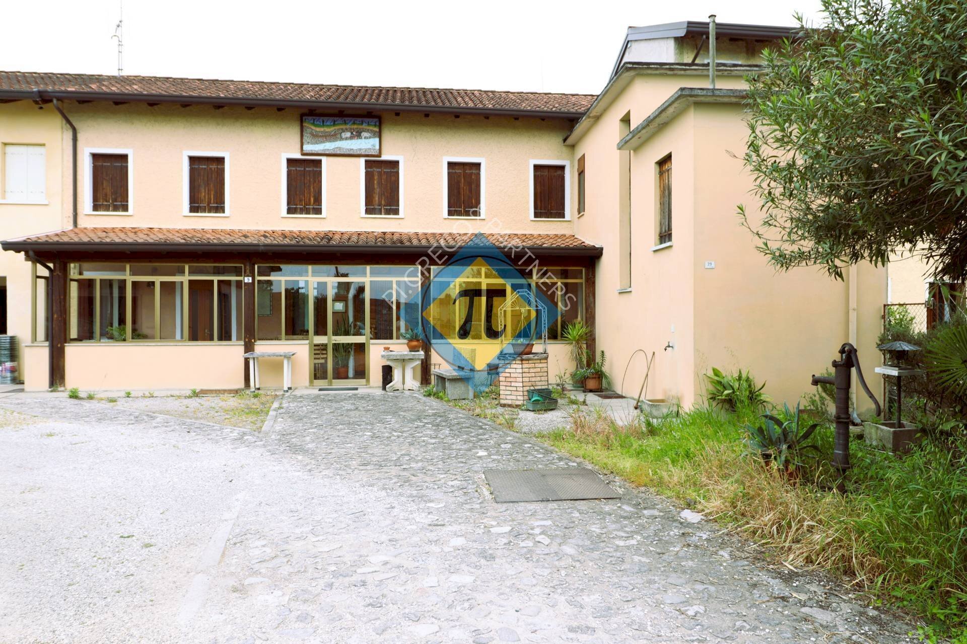 Foto 1 - Villa via Monvisio
 
9, Cordenons - photo 1
