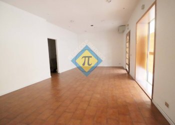 Foto 2 - Locale Commerciale Vicolo delle Acque
 
4, Pordenone - foto 2