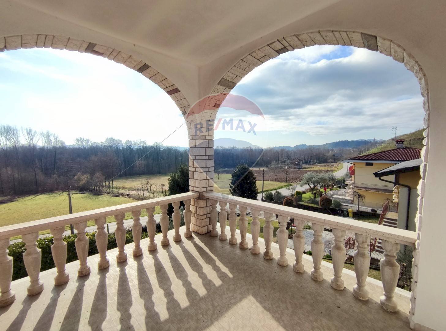 Balcone - Casa indipendente Via Scandolera
 
105, Vidor - foto 3