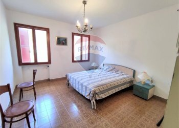 Camera / camera da letto - Independent house Via Scandolera
 
105, Vidor - photo 12