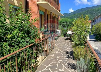 Balcone - Casa indipendente Via Fara
 
16, Valdobbiadene - foto 7