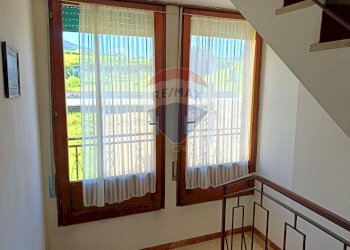 Scale - Casa indipendente Via Fara
 
16, Valdobbiadene - foto 26