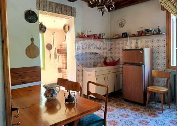 Sala da pranzo - Casa indipendente Via Fara
 
16, Valdobbiadene - foto 31