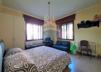 Camera / camera da letto - Casa indipendente Via Italia '61
 
1, Cison di Valmarino - foto 15