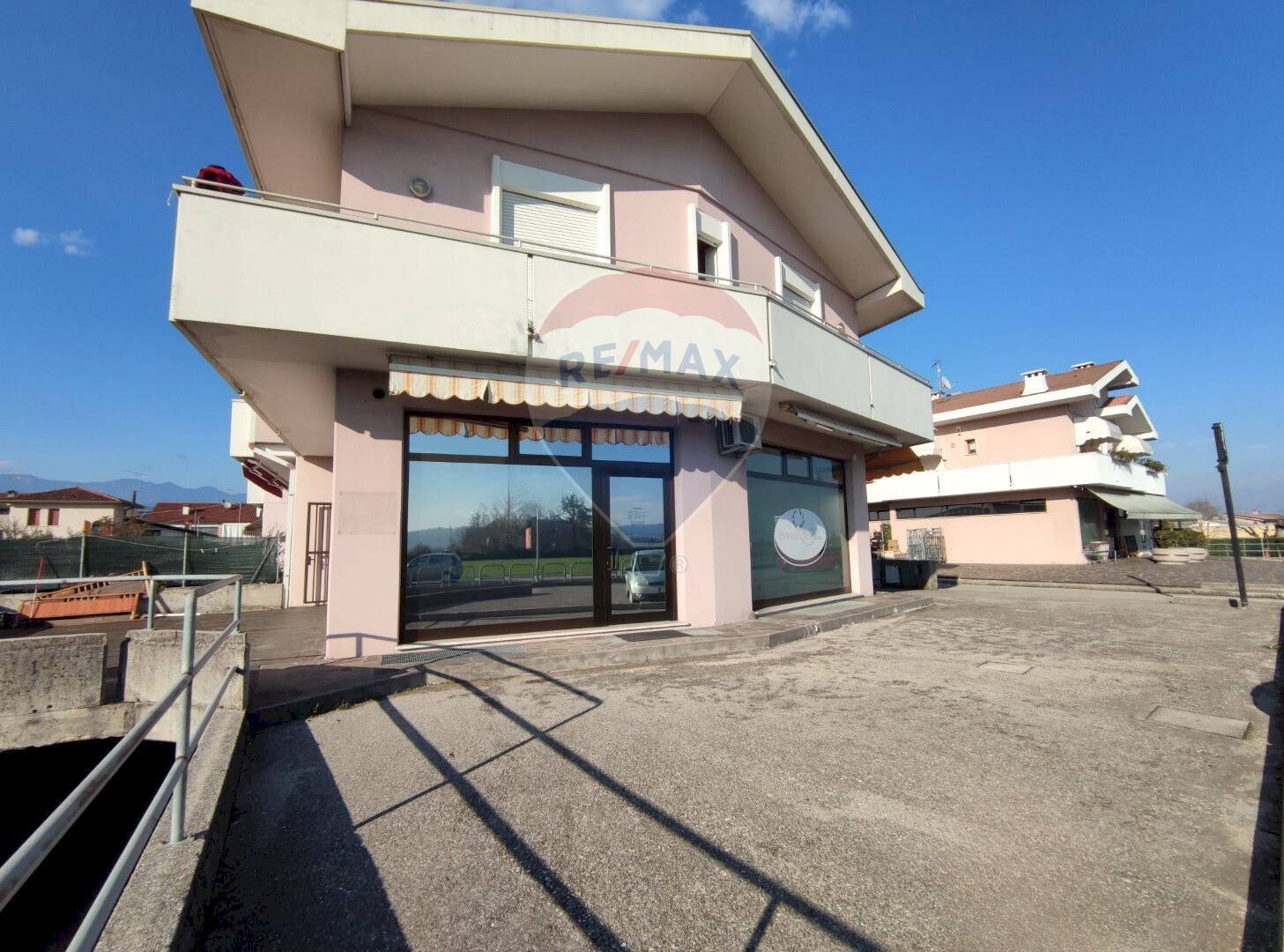 Casa all\'aperto - Locale Commerciale Moriago della Battaglia - foto 3