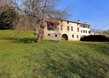 Casa all\'aperto - Rustico Via Col Muson
 
3, Castelcucco - foto 1