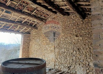 Dettagli - Rustico Via Col Muson
 
3, Castelcucco - foto 10