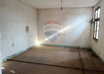 Stanza vuota - Rustico Via Col Muson
 
3, Castelcucco - foto 19