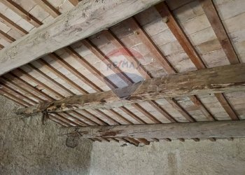 Dettagli - Rustico Via Col Muson
 
3, Castelcucco - foto 21