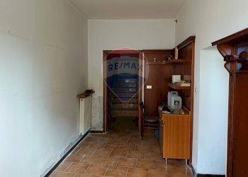 Hall / corridoio - Casa semi indipendente Via Cimitero
 
46, Valdobbiadene - foto 10