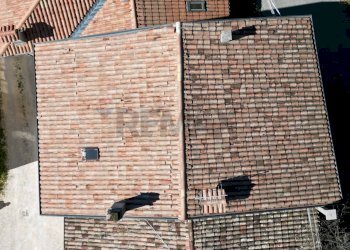 Dettagli - Casa semi indipendente Via Cimitero
 
46, Valdobbiadene - foto 30