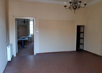 stanza - Ufficio via staffetti, Massa - foto 11