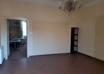 stanza - Ufficio via staffetti, Massa - foto 12