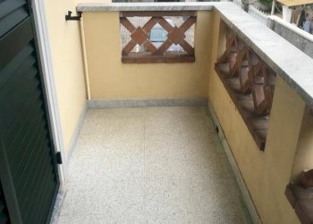 balcone - Appartamento via casamicciola, Massa - foto 15