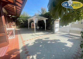 esterno - Casa semi indipendente via francesco carrara, Forte dei Marmi - foto 1