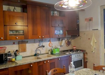 cucina - Appartamento via fosdinovo, Massa - foto 3