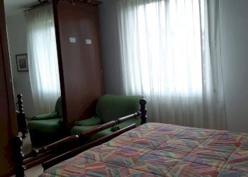 camera matrimoniale - Appartamento via fosdinovo, Massa - foto 9