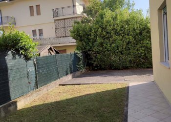 Esterno - Appartamento via paolo ferrari, Massa - foto 6