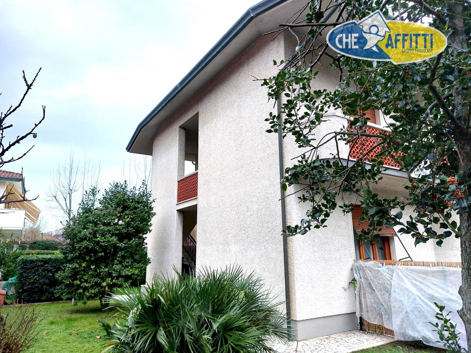 esterno - Casa indipendente lungomare di ponente, Massa - foto 2