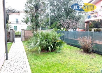 esterno - Casa indipendente lungomare di ponente, Massa - foto 3