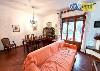 zona giorno - Casa indipendente lungomare di ponente, Massa - foto 7