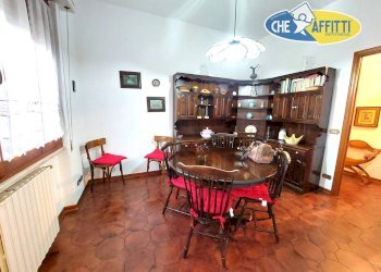 zona giorno - Casa indipendente lungomare di ponente, Massa - foto 10